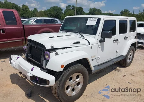 2014 Jeep Wrangler Unlimited Sahara из США, поврежденный, VIN 1C4HJWEGXEL229459